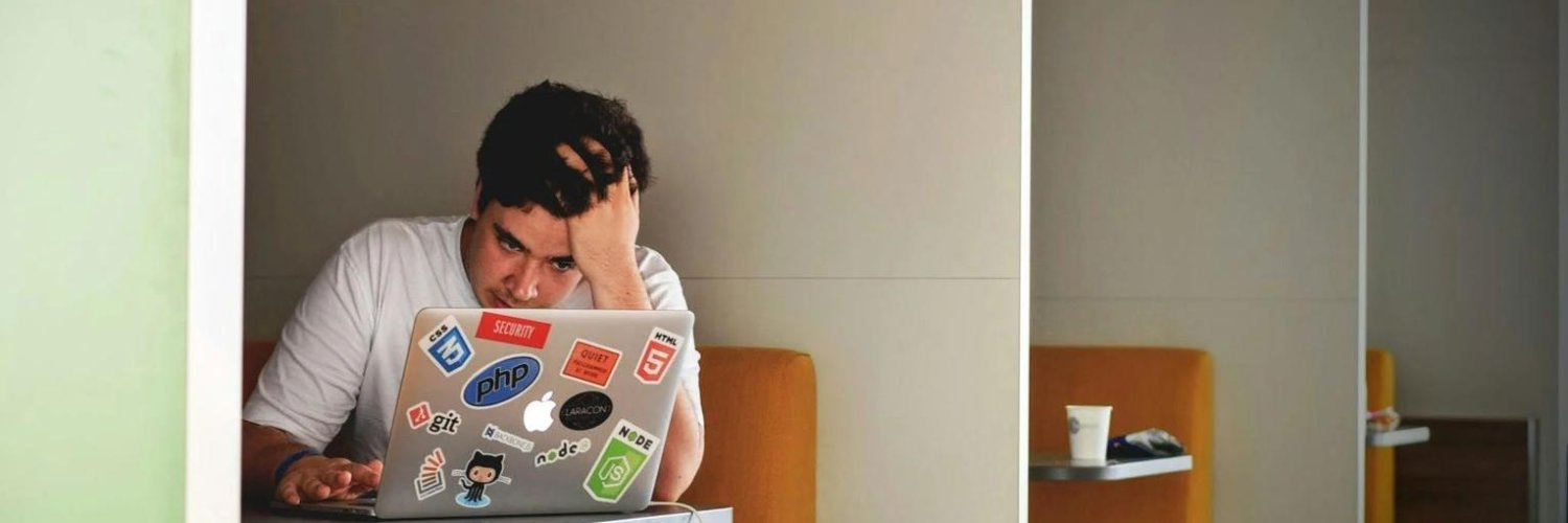 Navigating Economic Uncertainty with Adaptive Sales Strategies
